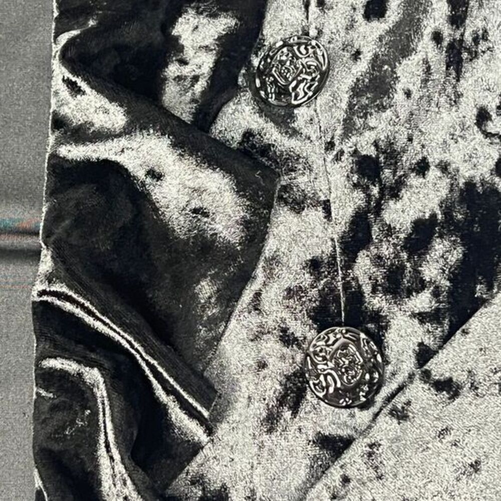 FRANK LYMAN Crushed Velvet Jacket Cascading Decorative Buttons‎ Size 12 - Picture 6 of 8